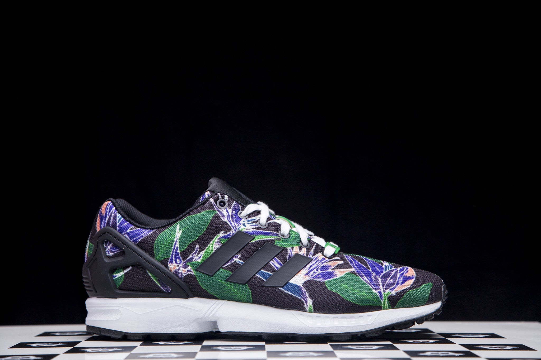 ADIDAS ZX FLUX FLORAL CANVAS B34518 - thesneakerspy