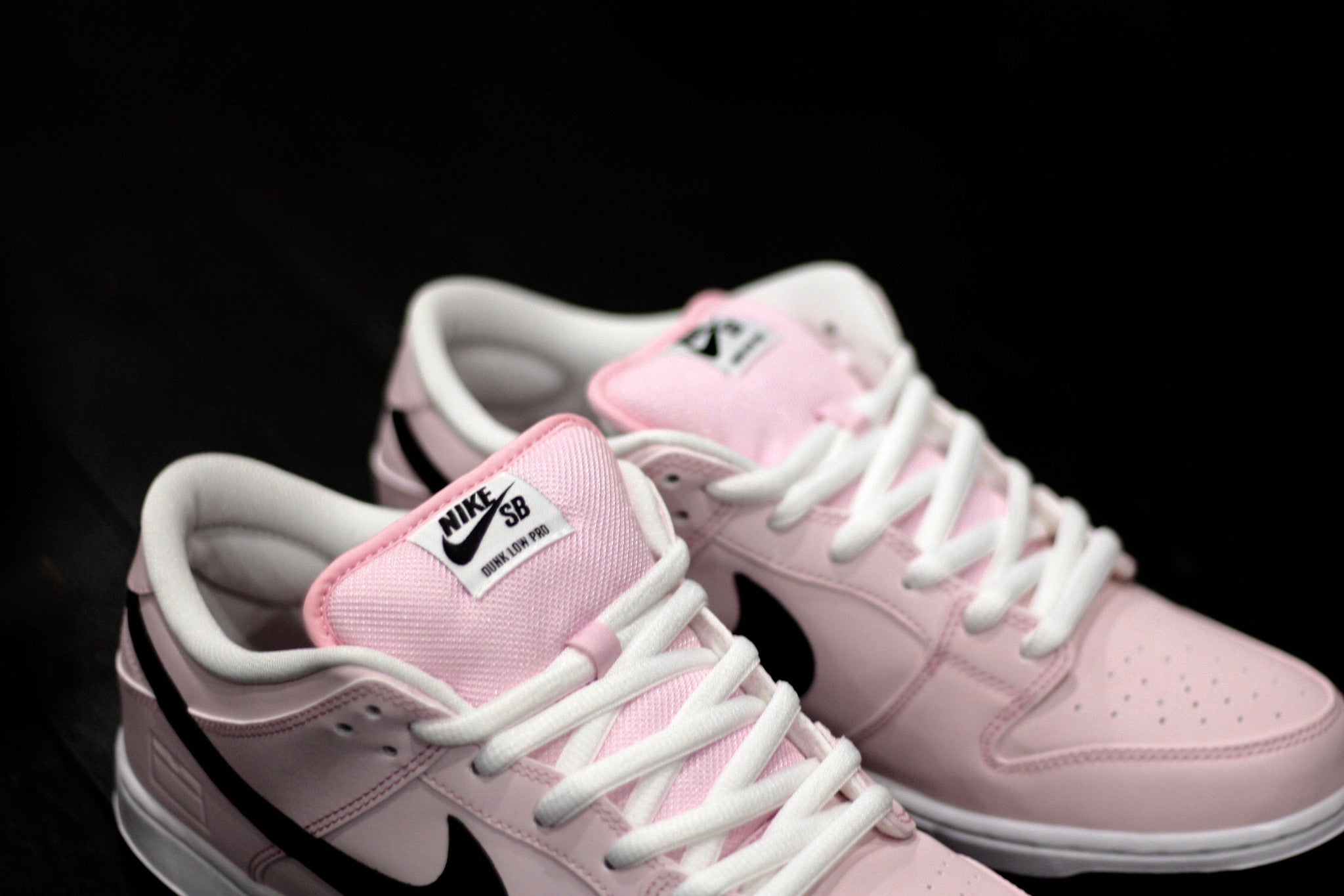 NIKE DUNK LOW PREMIUM SB ELITE "PINK BOX" 833474-601