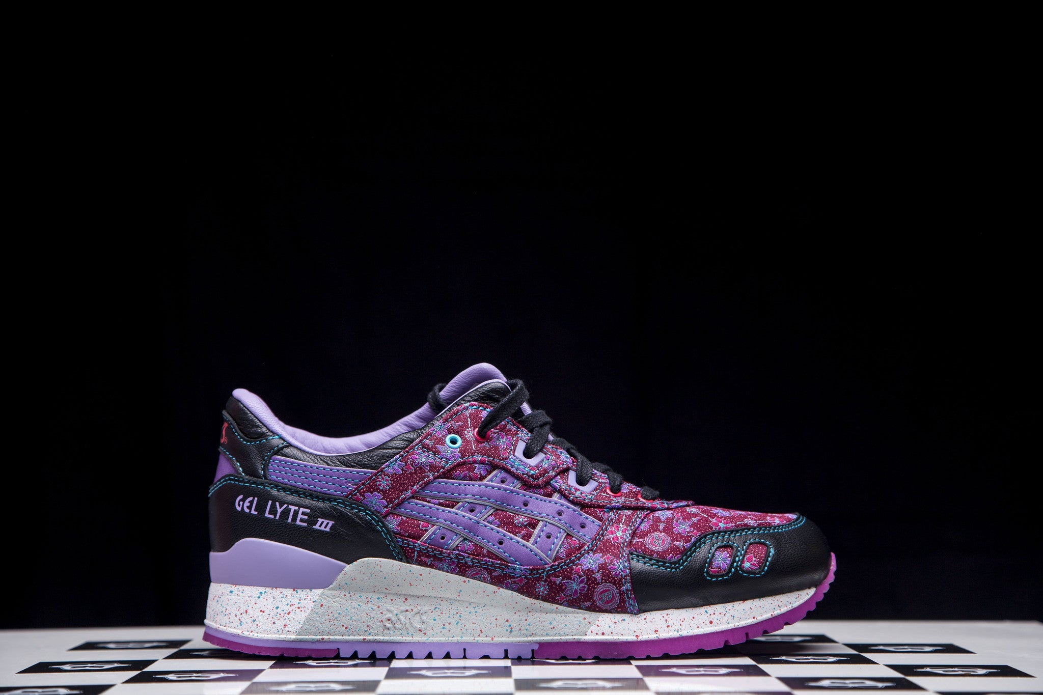 ASICS GEL LYTE III X LIMITED EDITION 'VANDA" - thesneakerspy