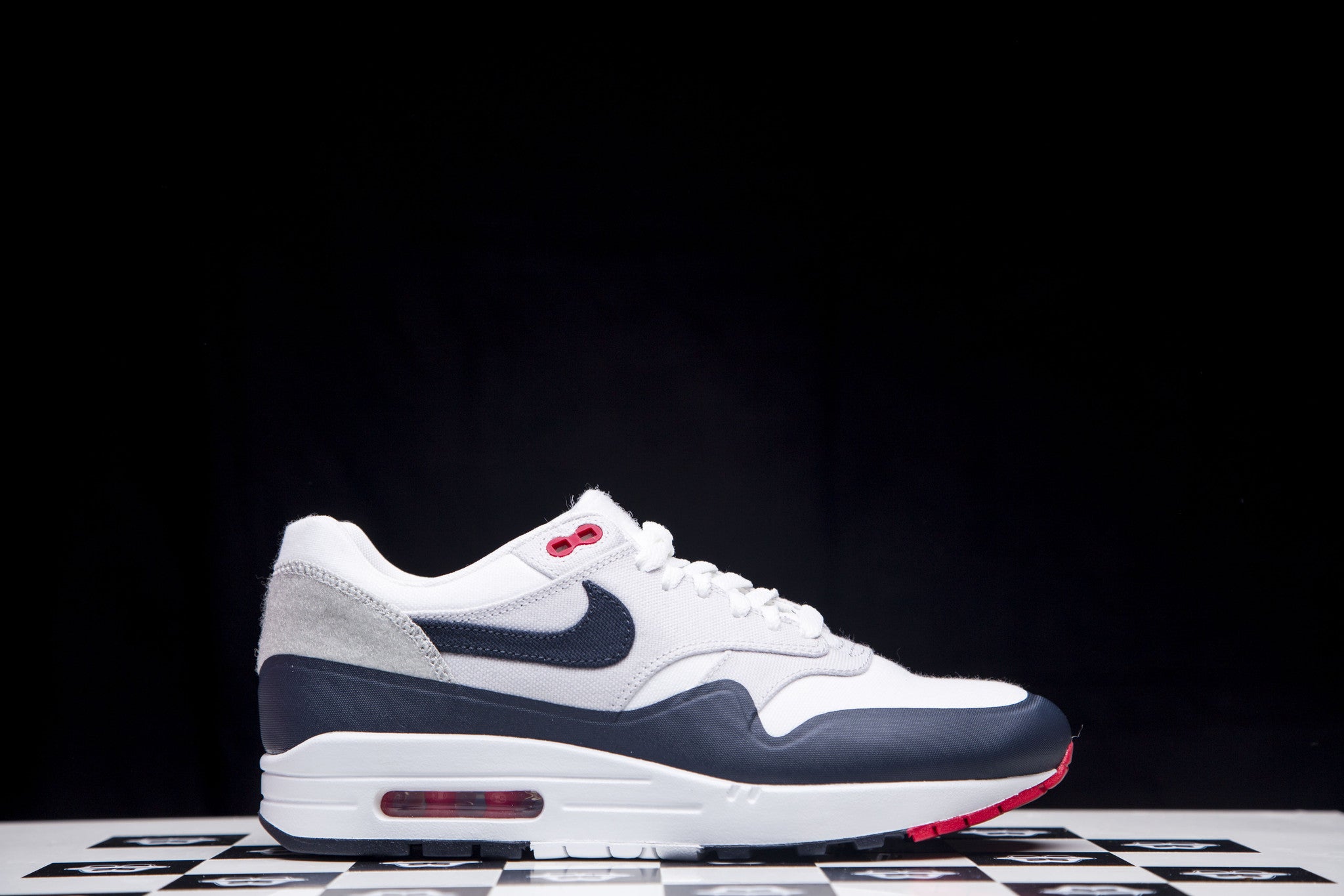 NIKE AIR MAX 1 V SP PATCH PARIS 704901 146 - thesneakerspy