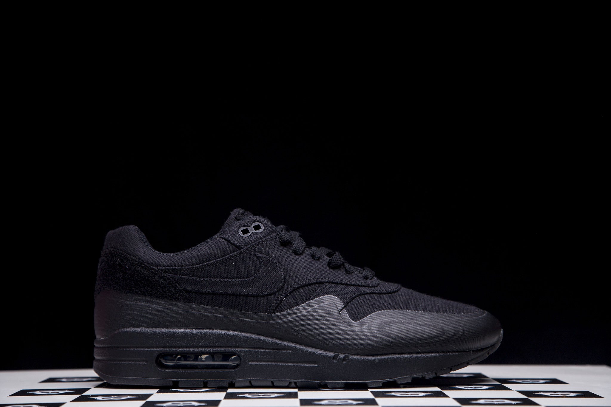 NIKE AIR MAX 1 V SP TZ "BLACK PATCH" 704901 001 - thesneakerspy