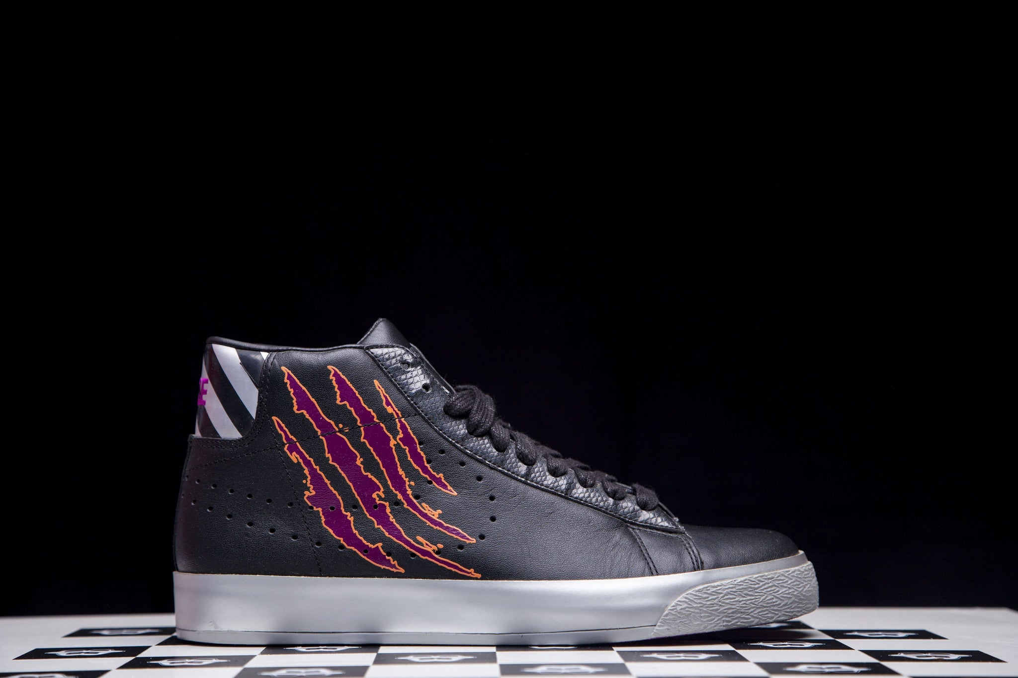 NIKE BLAZER MID PREMIUM "GODZILLA" 375723 001 - thesneakerspy