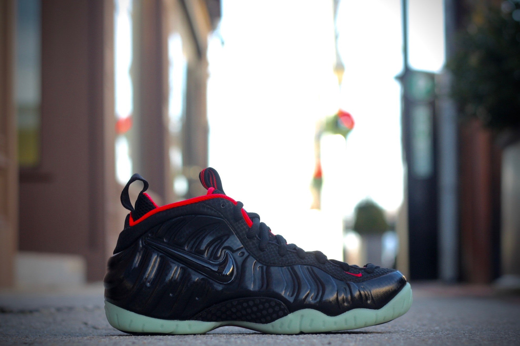 NIKE AIR FOAMPOSITE PRO PREMIUM "YEEZY" 616750 001 (2014)