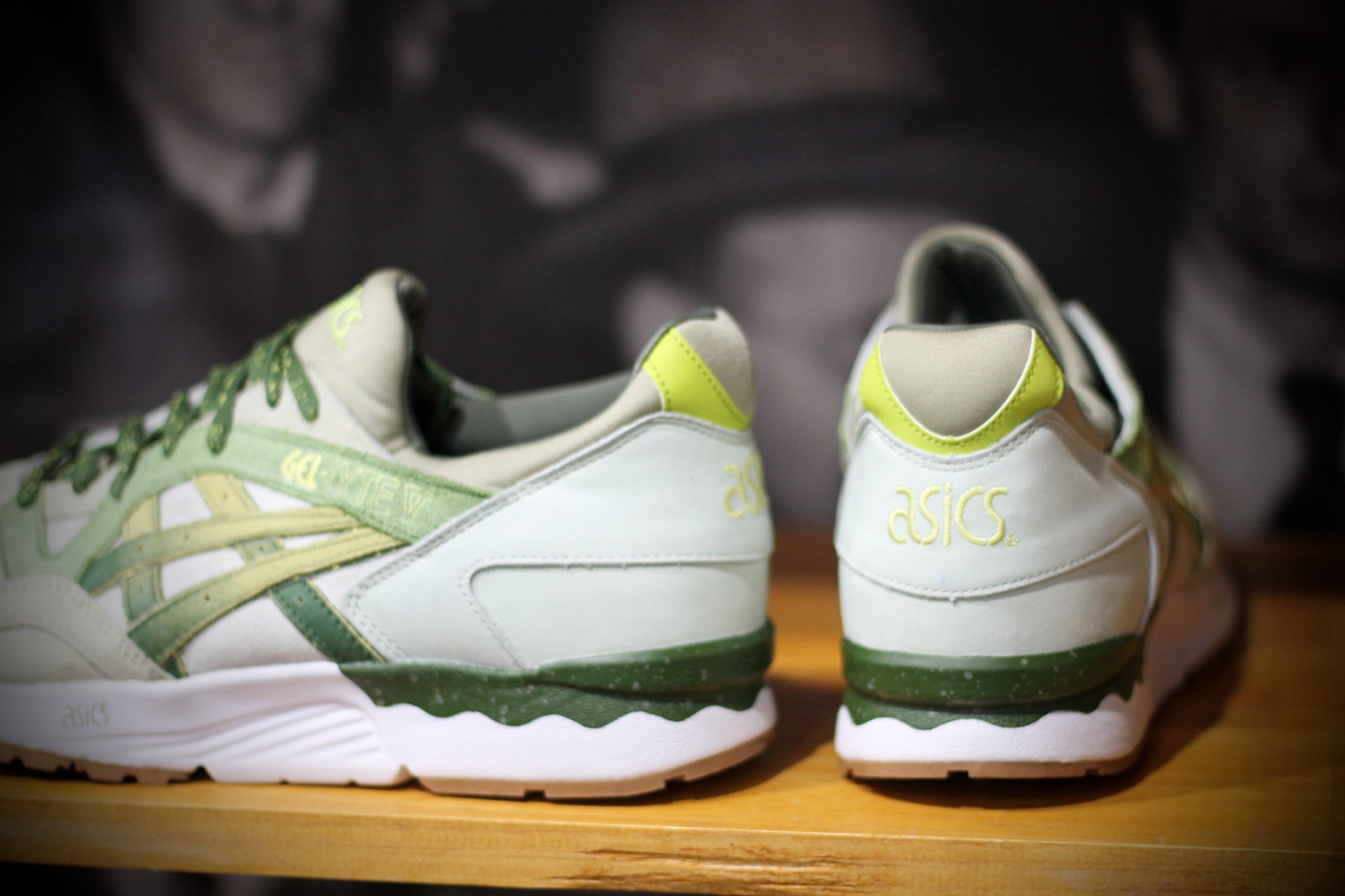 ASICS GEL LYTE V X FEATURE LAS VEGAS "PRICKLY PEAR" - thesneakerspy