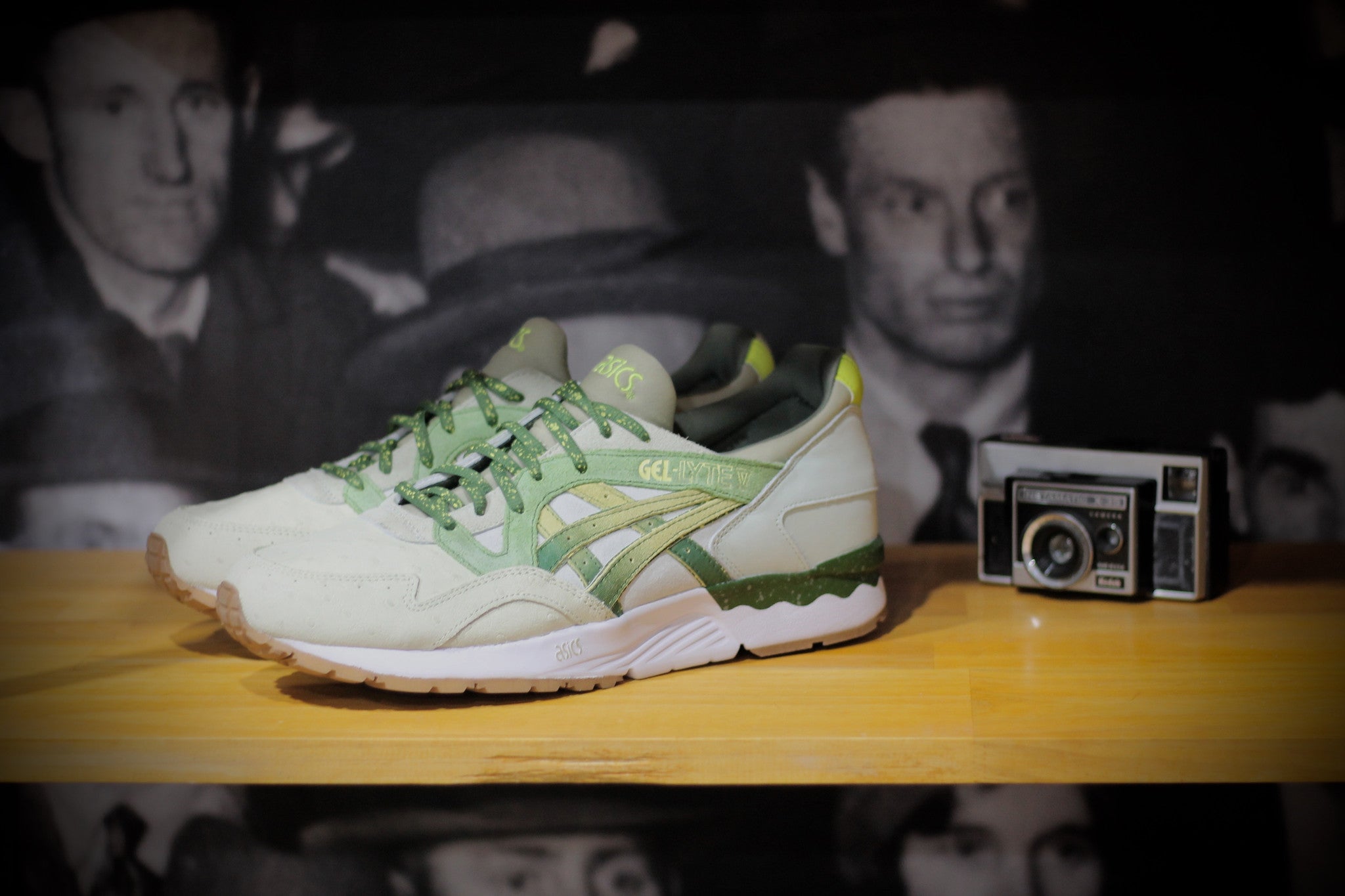 ASICS GEL LYTE V X FEATURE LAS VEGAS "PRICKLY PEAR" - thesneakerspy