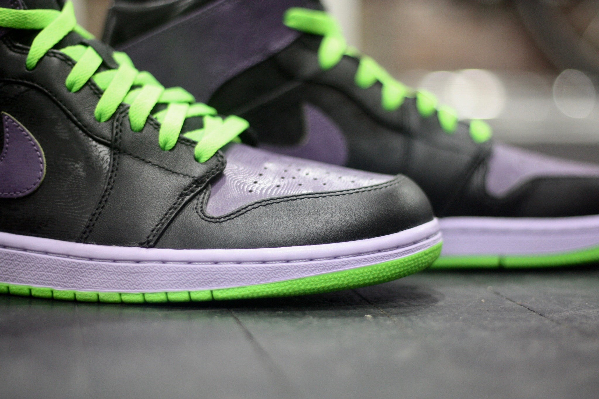 JORDAN RETRO 1 "JOKER" 136065-021 - thesneakerspy