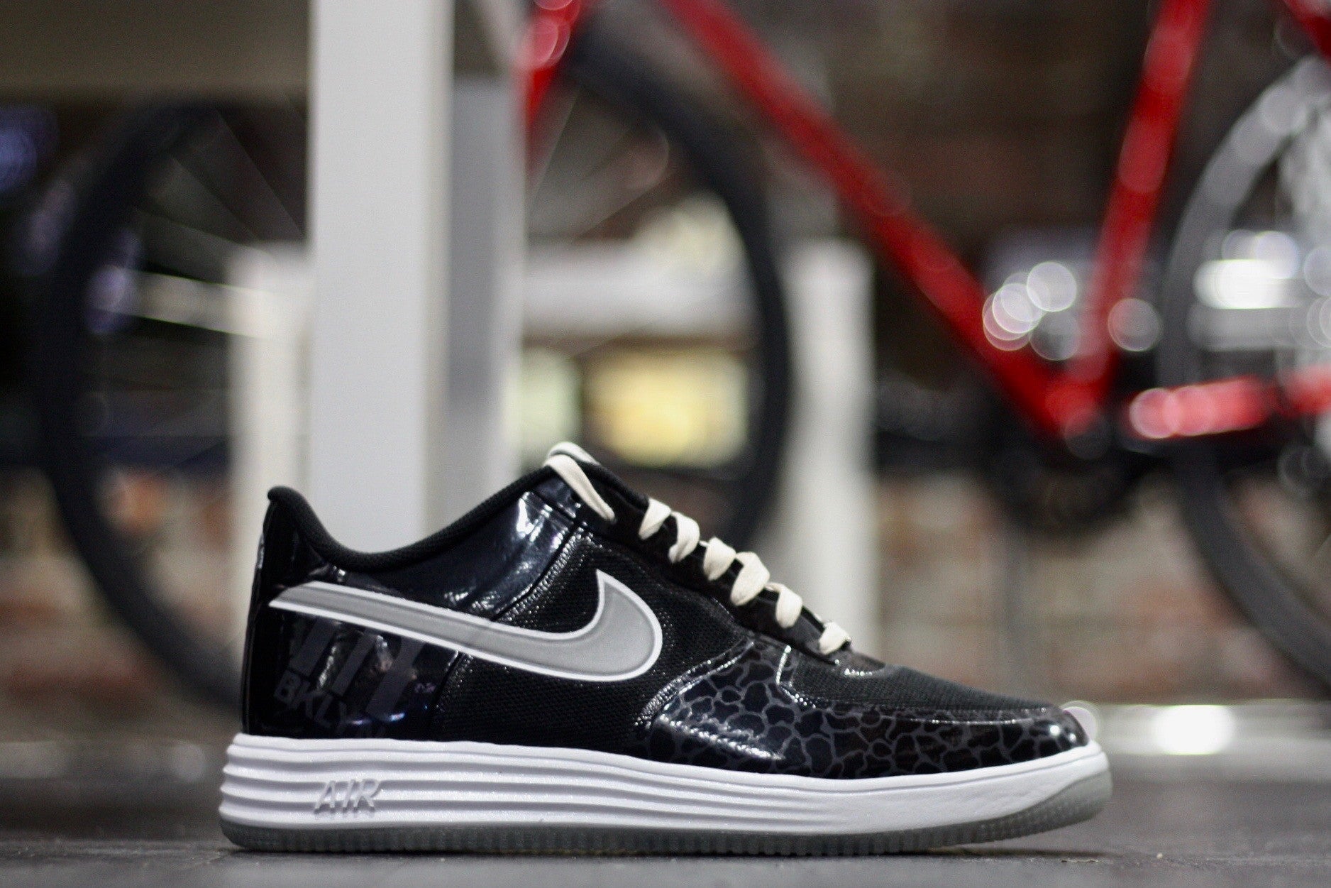 NIKE LUNAR FORCE 1 FUSE CITY "BROOKYLN" 577666-002