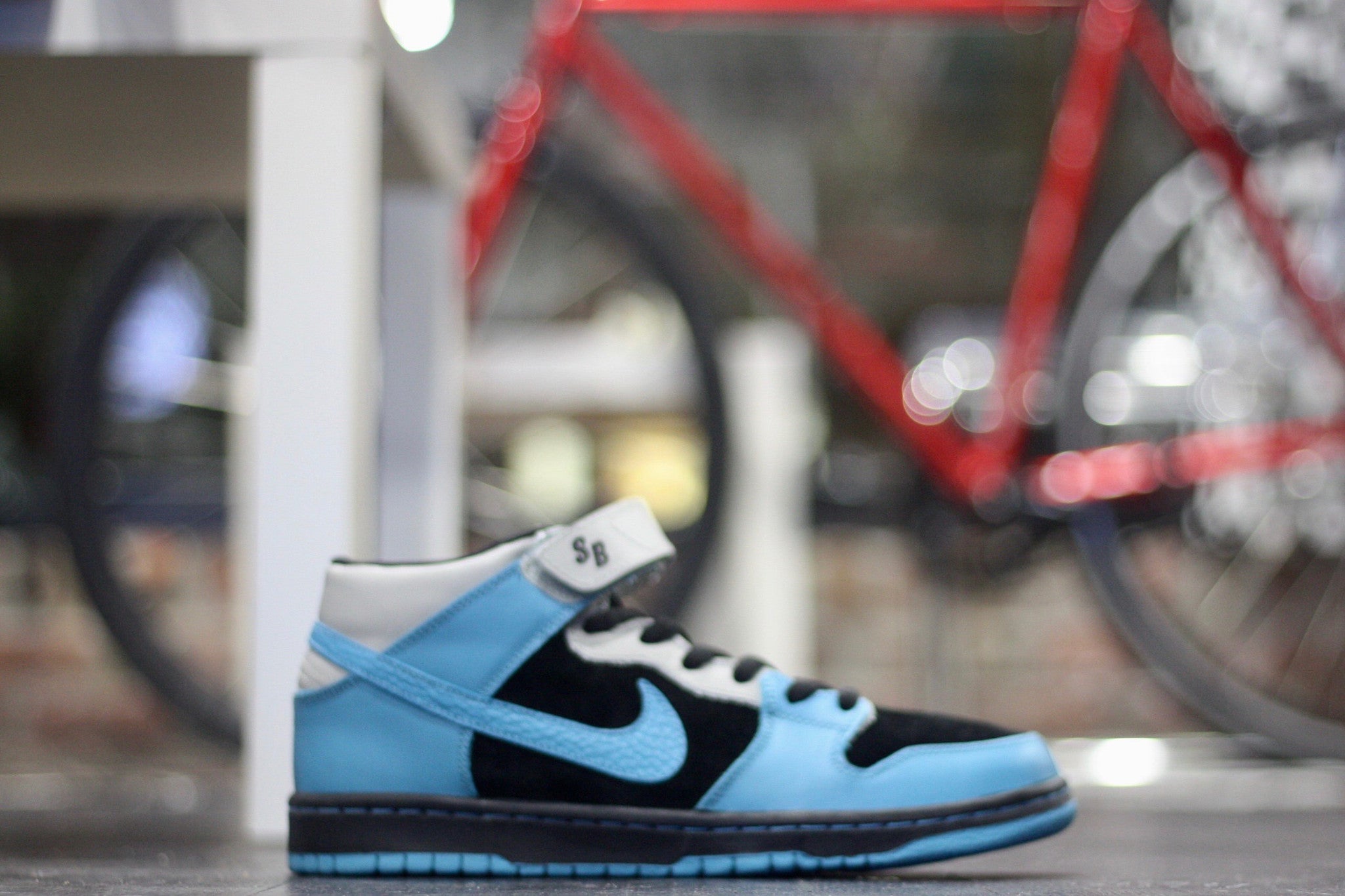 NIKE SB DUNK MID PRO "BLACK AQUA" 314383-041