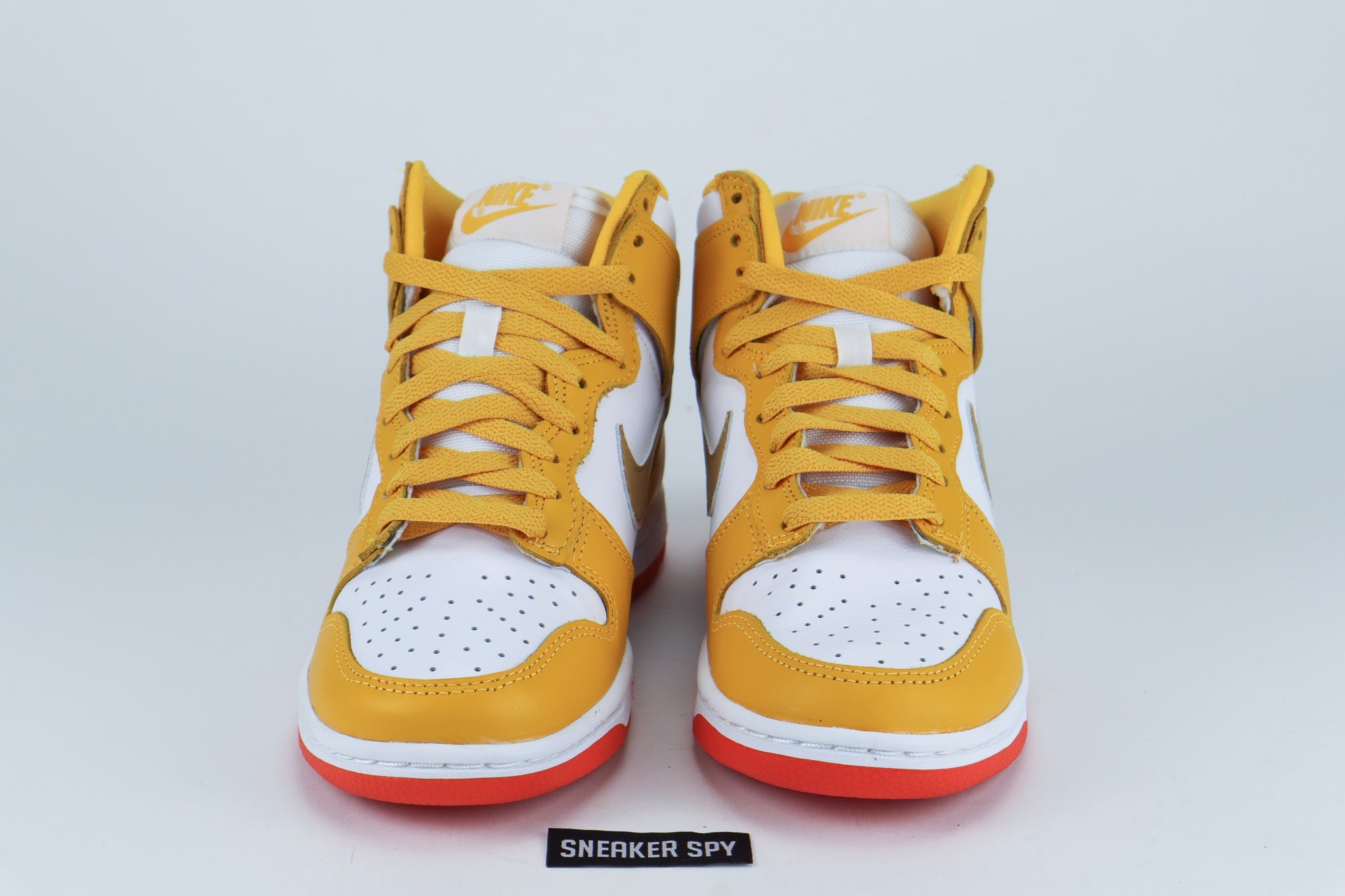 NIKE DUNK HIGH WOMENS "UNIVERSITY GOLD" DQ4691 700