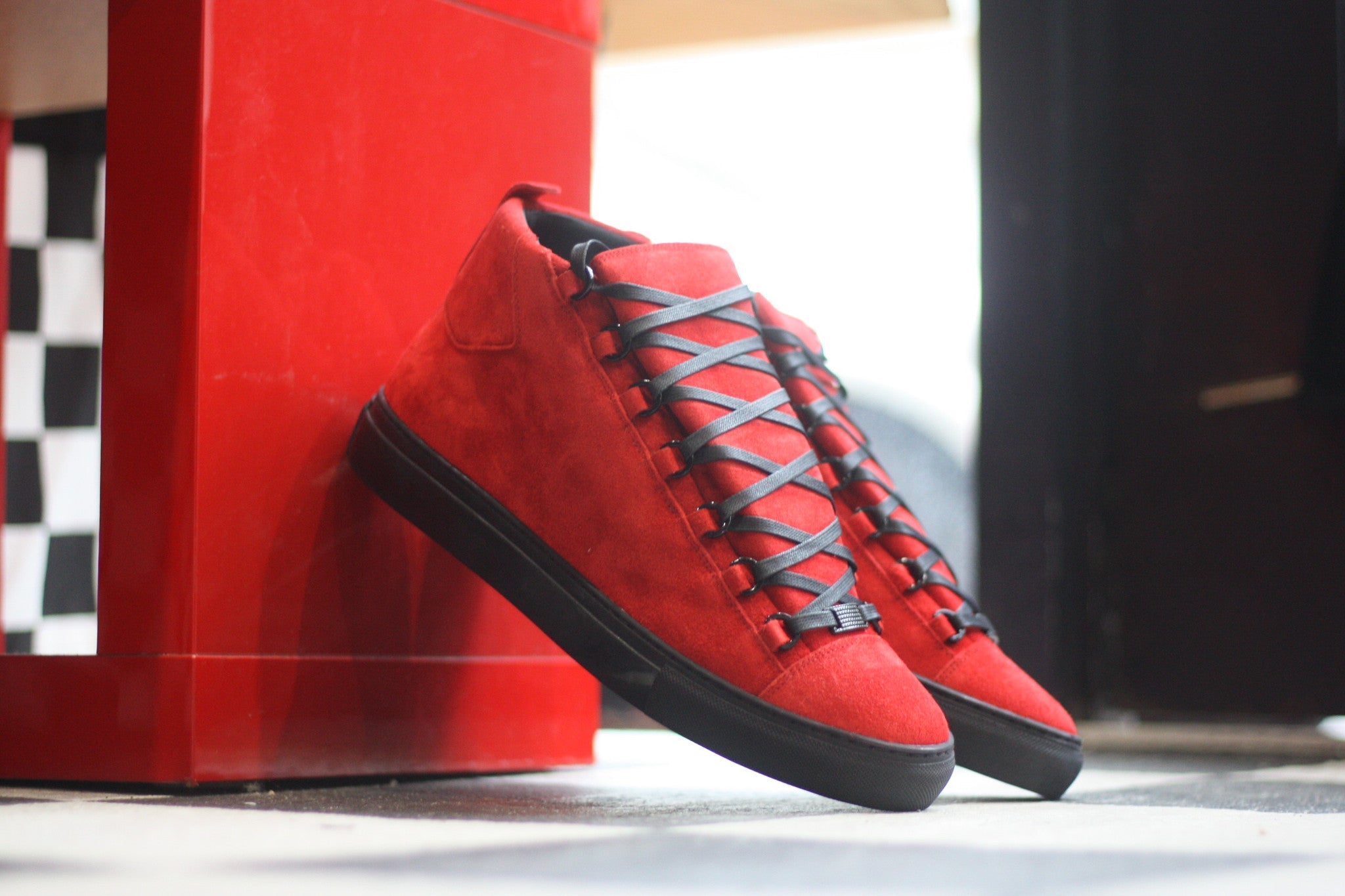 BALENCIAGA ARENA "RED SUEDE" - thesneakerspy