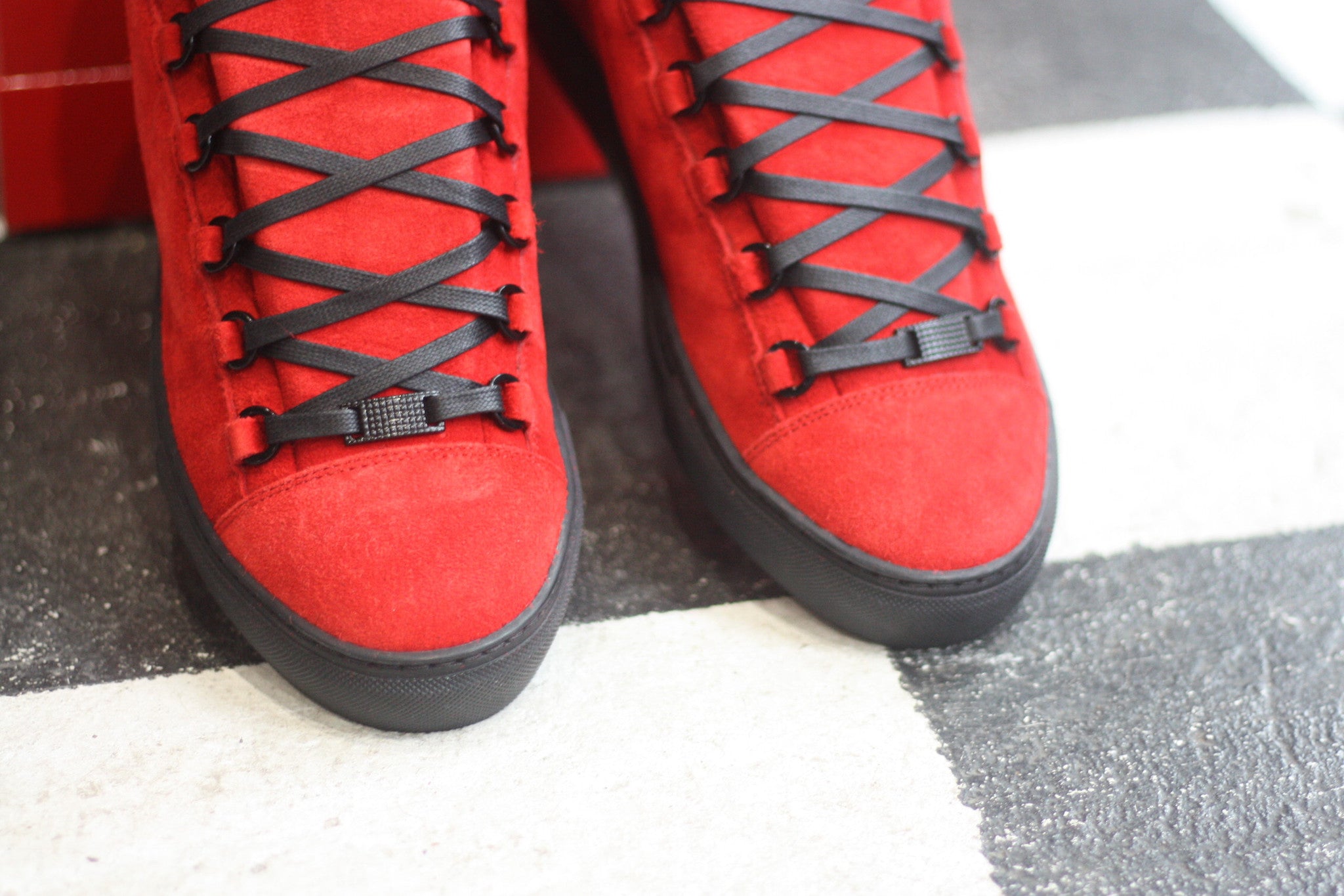 BALENCIAGA ARENA "RED SUEDE" - thesneakerspy