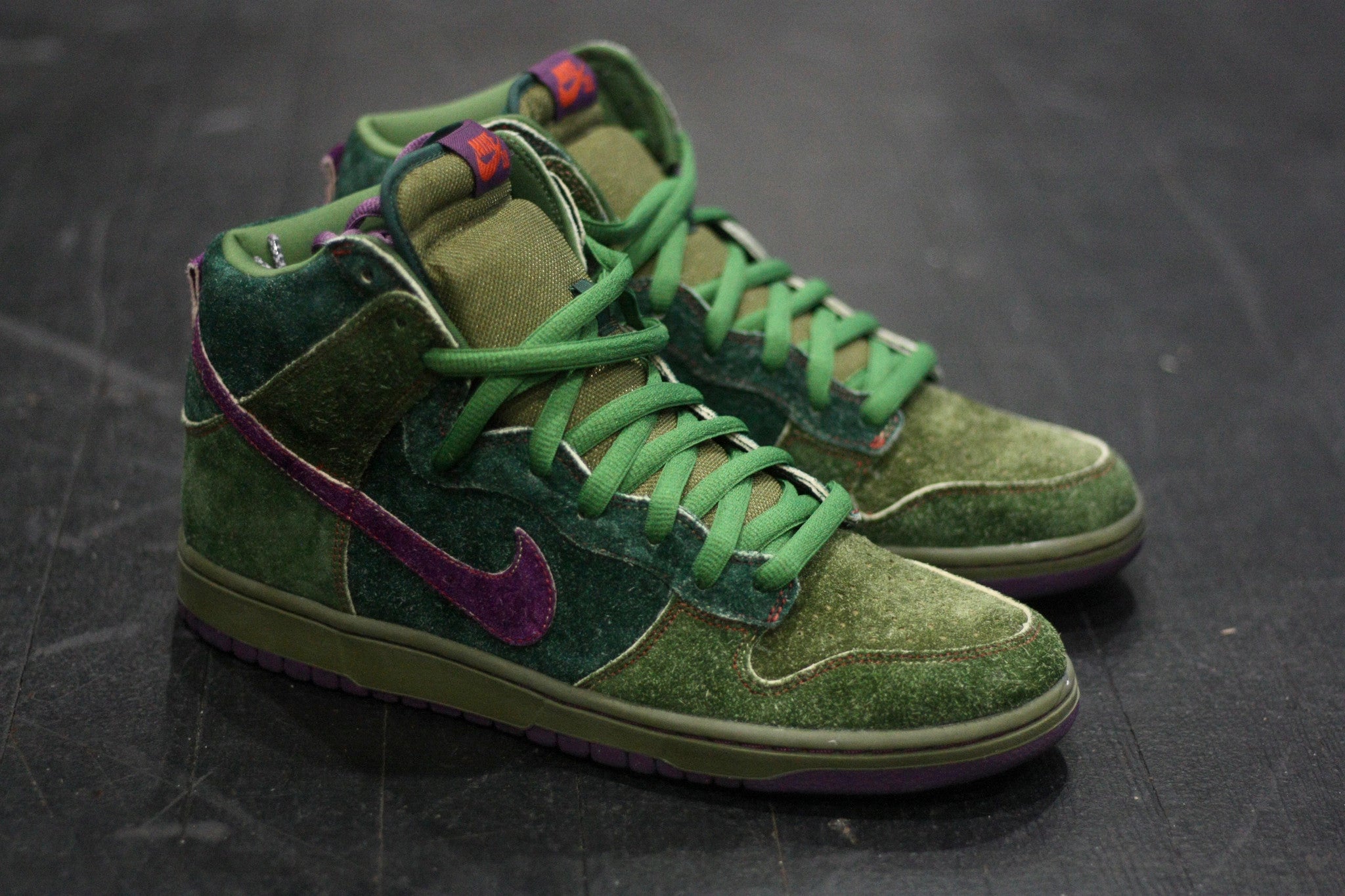 NIKE DUNK HIGH PREMIUM SB "SKUNK" 313171-300