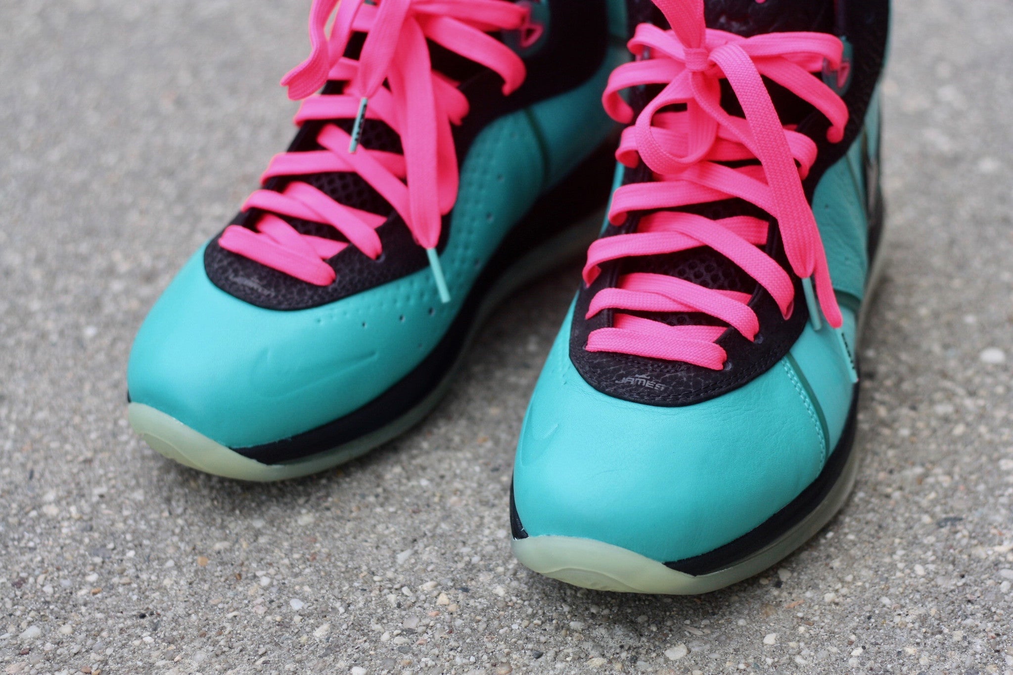 NIKE LEBRON 8 PRE HEAT "SOUTH BEACH" 417098-401