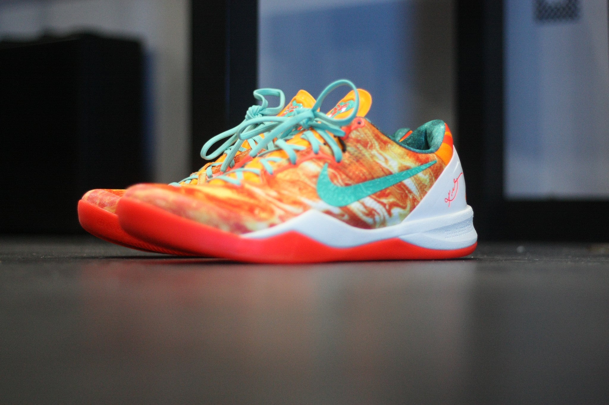 NIKE KOBE 8 SYSTEM	AS "ALL STAR" 587553-800S