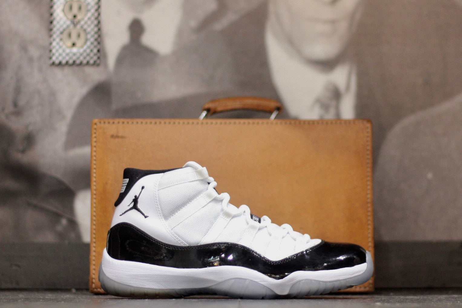 AIR JORDAN RETRO 11 XI "CONCORD" 378037-107 - thesneakerspy