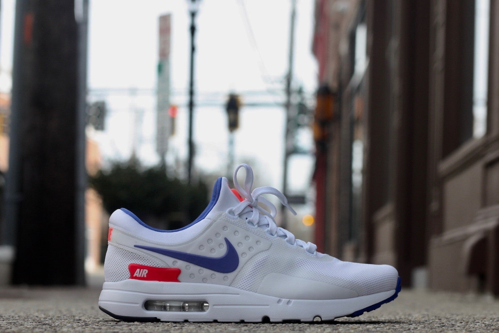 NIKE AIR MAX ZERO QS "ULTRA MARINE" 789695-105