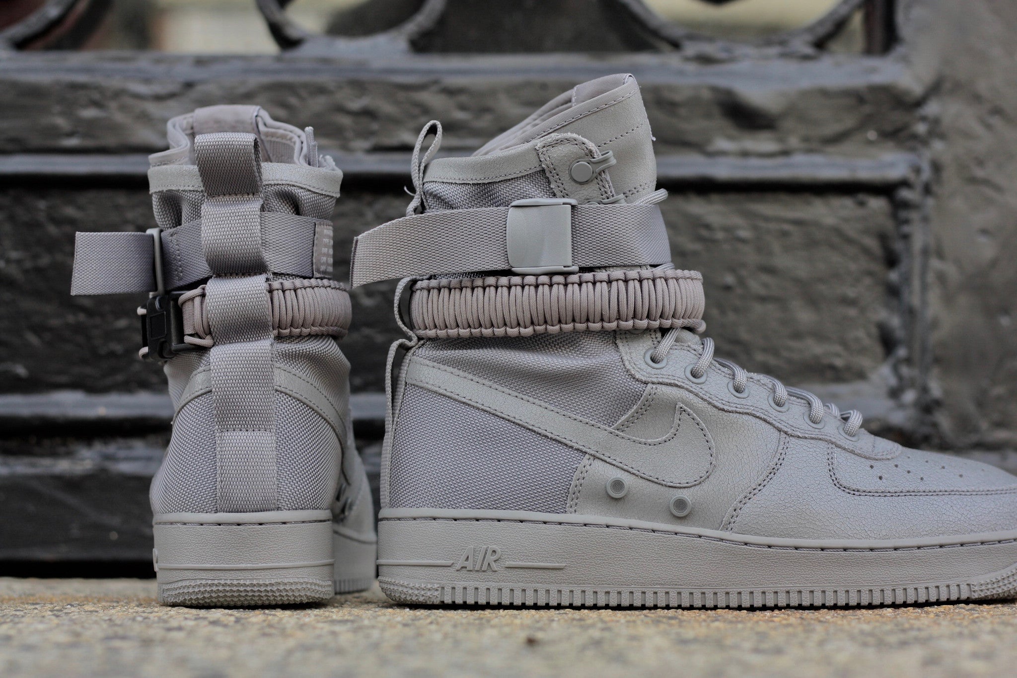 NIKE AIR FORCE 1 SPECIAL FORCES SF QS "DUST GREY" 903270-001