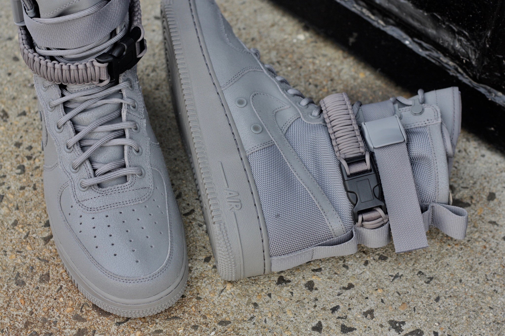 NIKE AIR FORCE 1 SPECIAL FORCES SF QS "DUST GREY" 903270-001