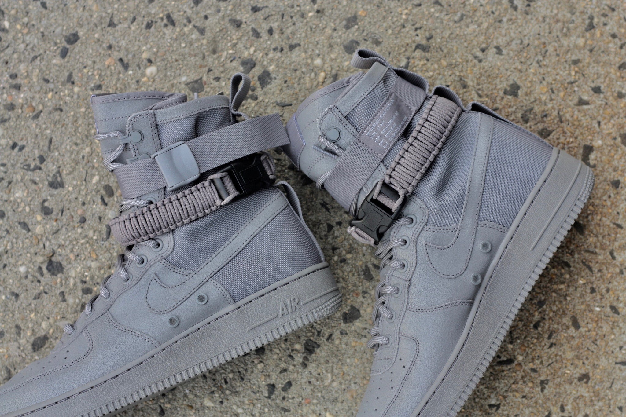 NIKE AIR FORCE 1 SPECIAL FORCES SF QS "DUST GREY" 903270-001