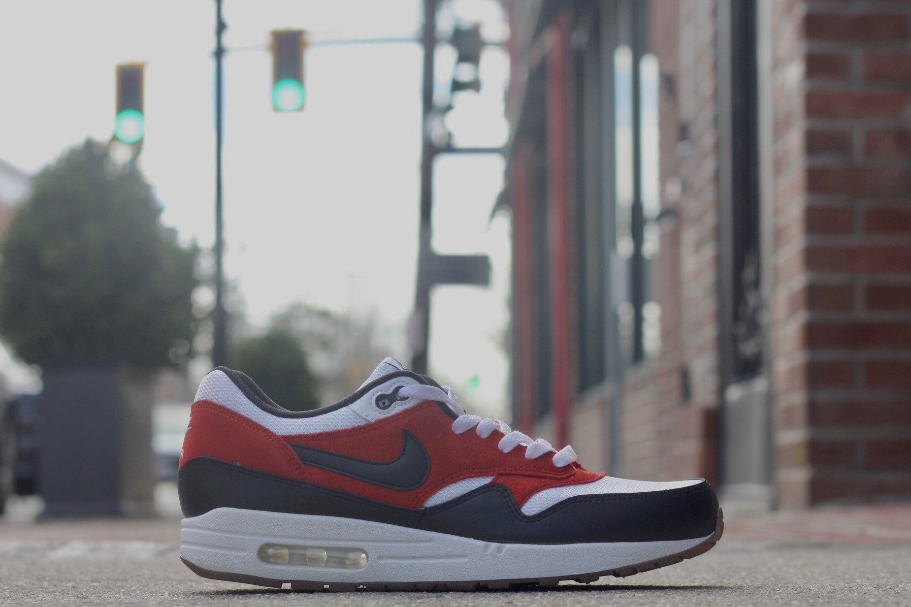 NIKE AIR MAX 1 ESSENTIAL "GAMMA RED"