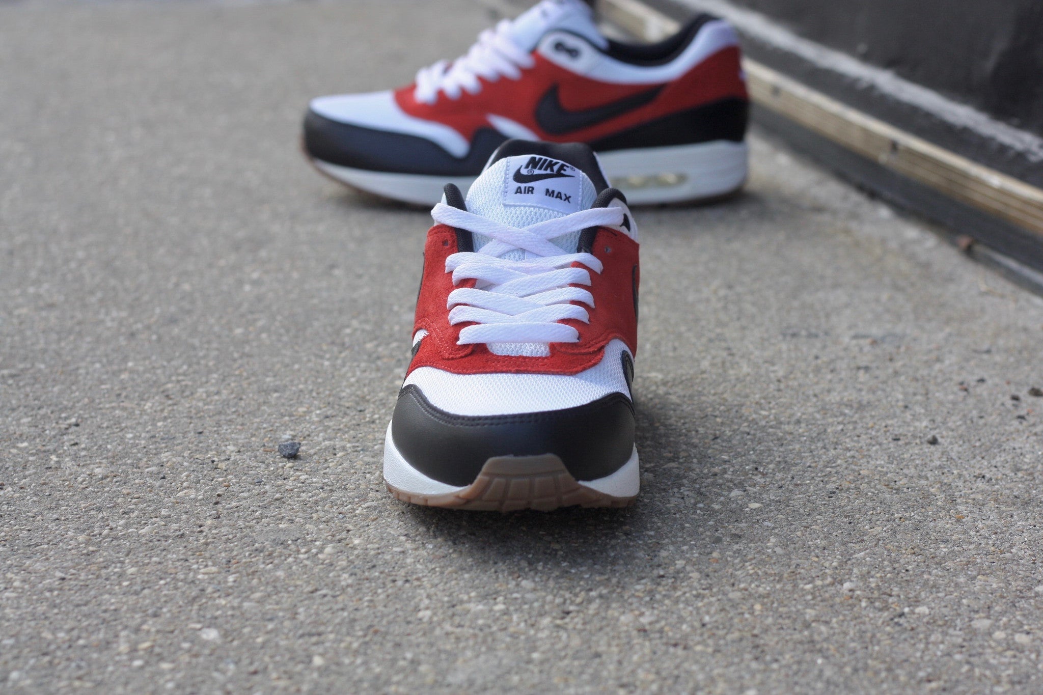 NIKE AIR MAX 1 ESSENTIAL "GAMMA RED"