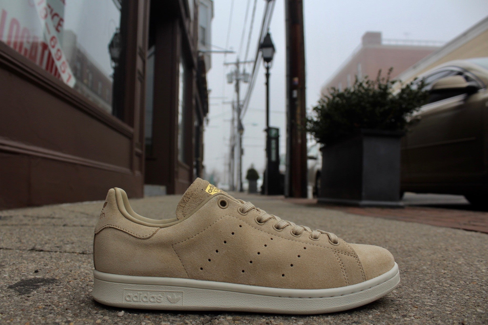 Adidas Stan Smith premium suede "khaki" BB0039 - thesneakerspy