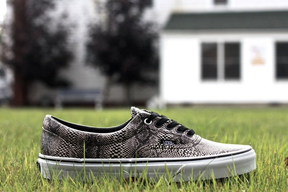 VANS ERA LOW SNAKESKIN GRAY/BLACK VN-0WC3CDUI - thesneakerspy