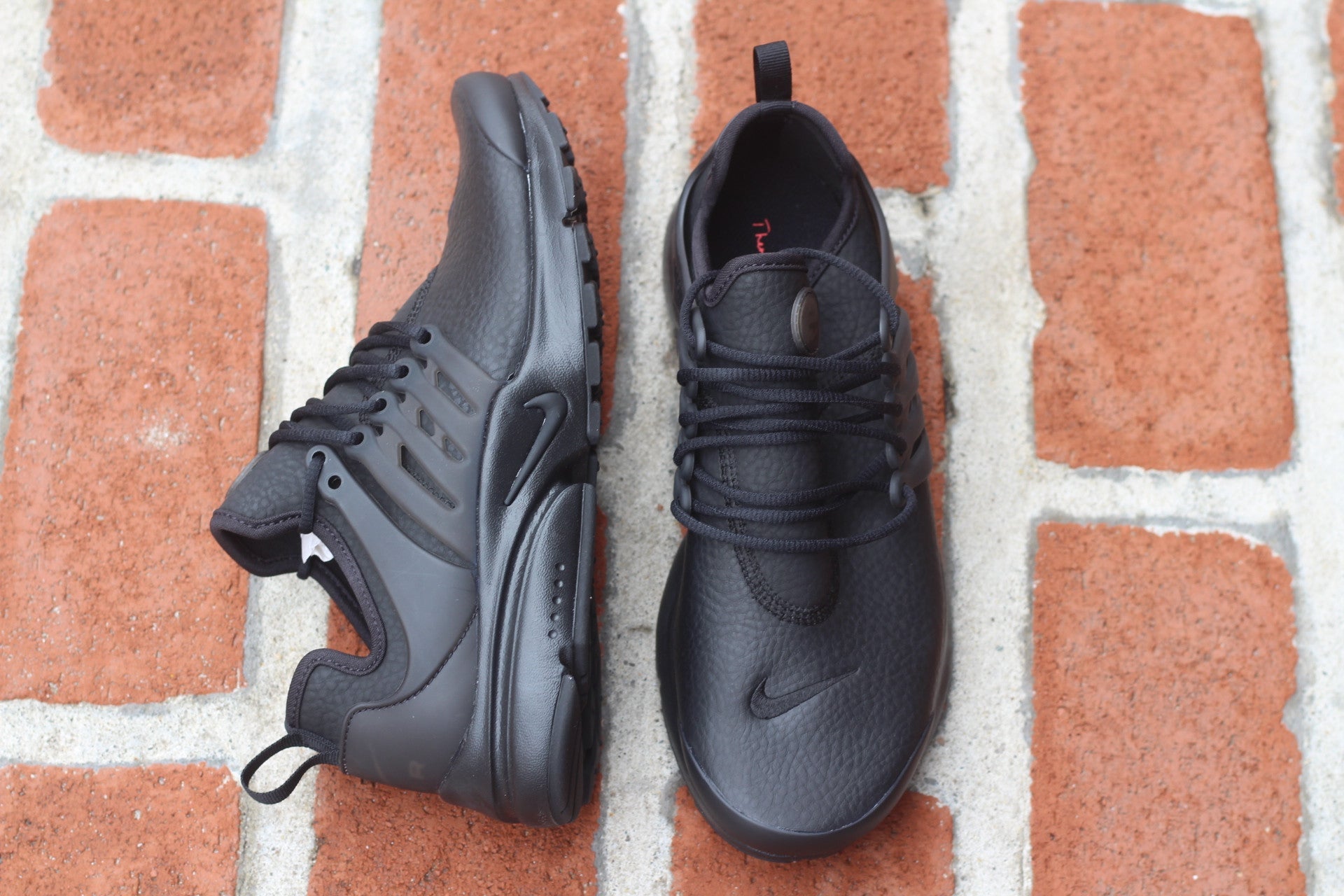 NIKE WOMENS AIR PRESTO PRM "BLACK LEATHER" 878071 002