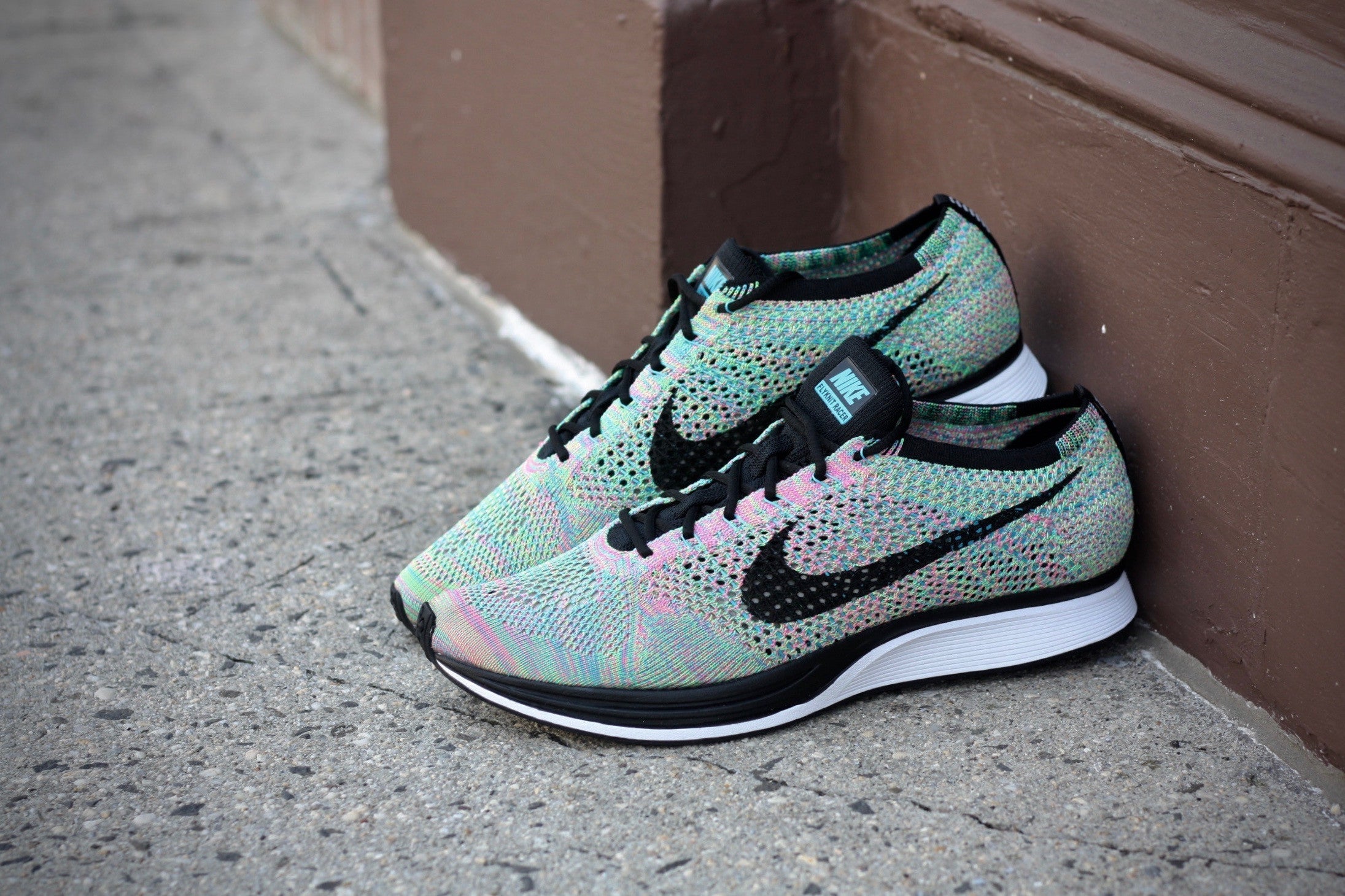 NIKE FLYKNIT RACER "MULTI-COLOR" 526628-304