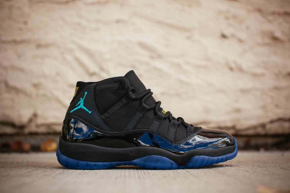 AIR JORDAN 11 XI "GAMMA BLUE" 378037 006 - thesneakerspy