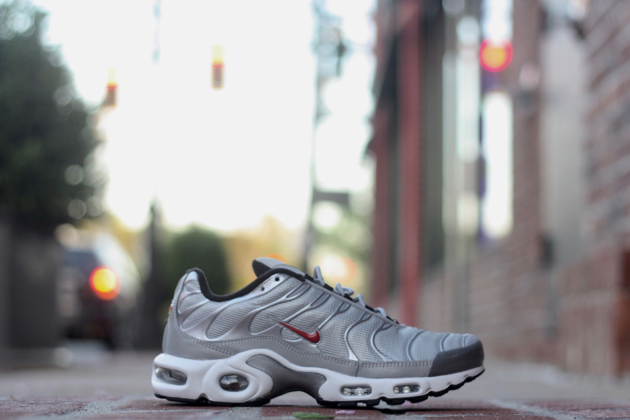 NIKE AIR MAX TN "SILVER BULLET" 903827-001