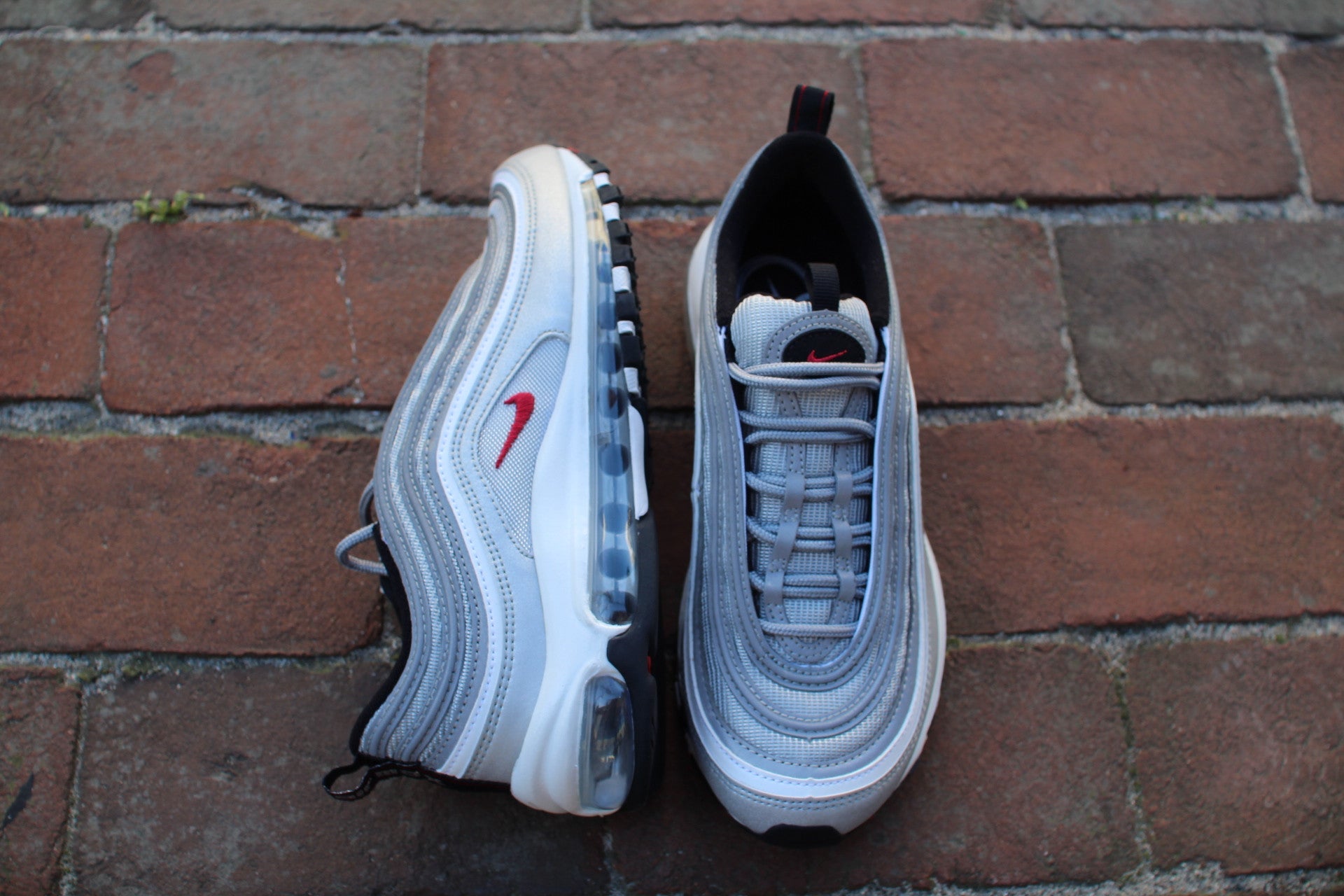 NIKE AIR MAX 97 OG QS WOMENS "SILVER BULLET" 885691-001