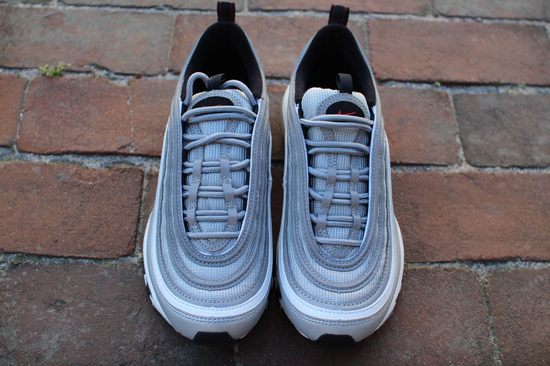 NIKE AIR MAX 97 OG QS WOMENS "SILVER BULLET" 885691-001