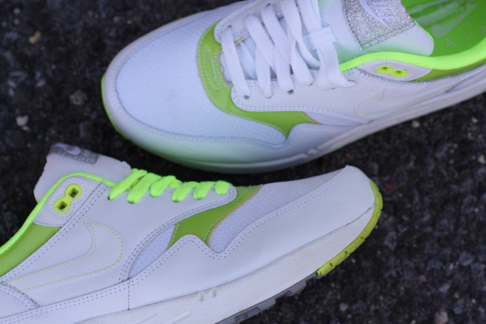 NIKE AIR MAX 1 "VOLT" 308866 114 - thesneakerspy