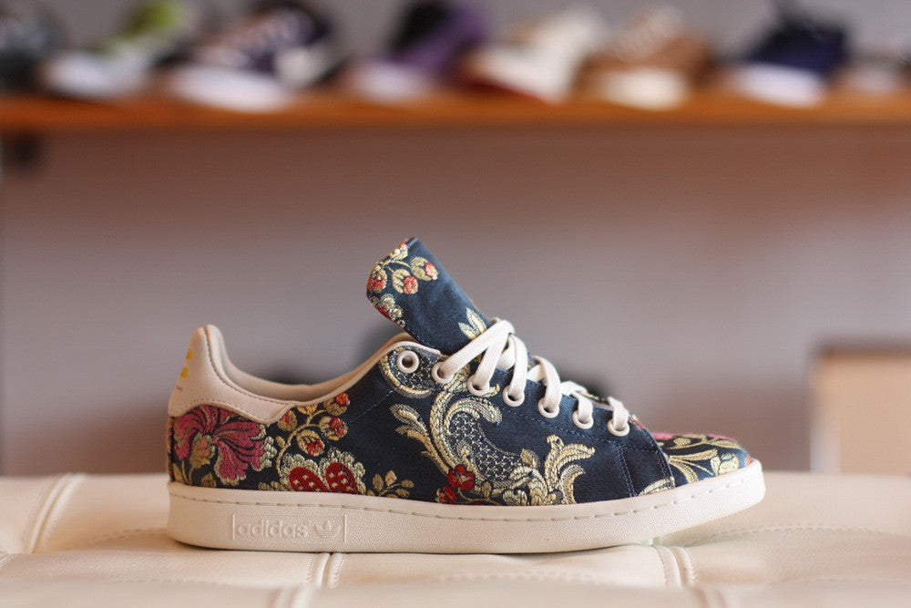 ADIDAS STAN SMITH PHARRELL WILLIAMS JACQUARD "BLUE" B25384 - thesneakerspy