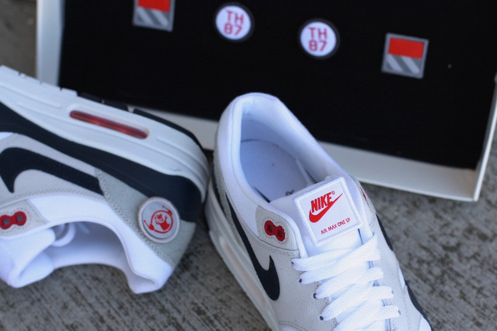 NIKE AIR MAX 1 V SP PATCH PARIS 704901 146 - thesneakerspy