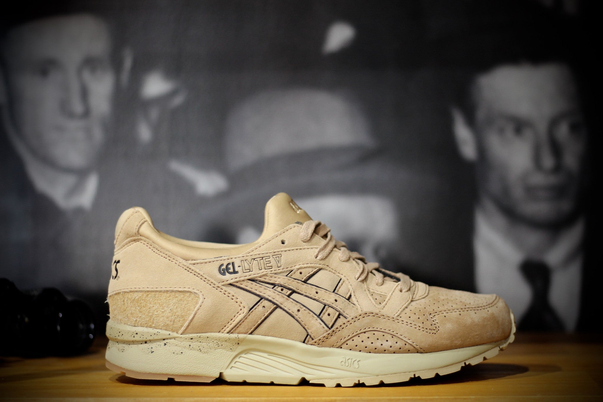 ASICS GEL LYTE V X MONKEY TIME "SAND LAYER" H6H3K - thesneakerspy