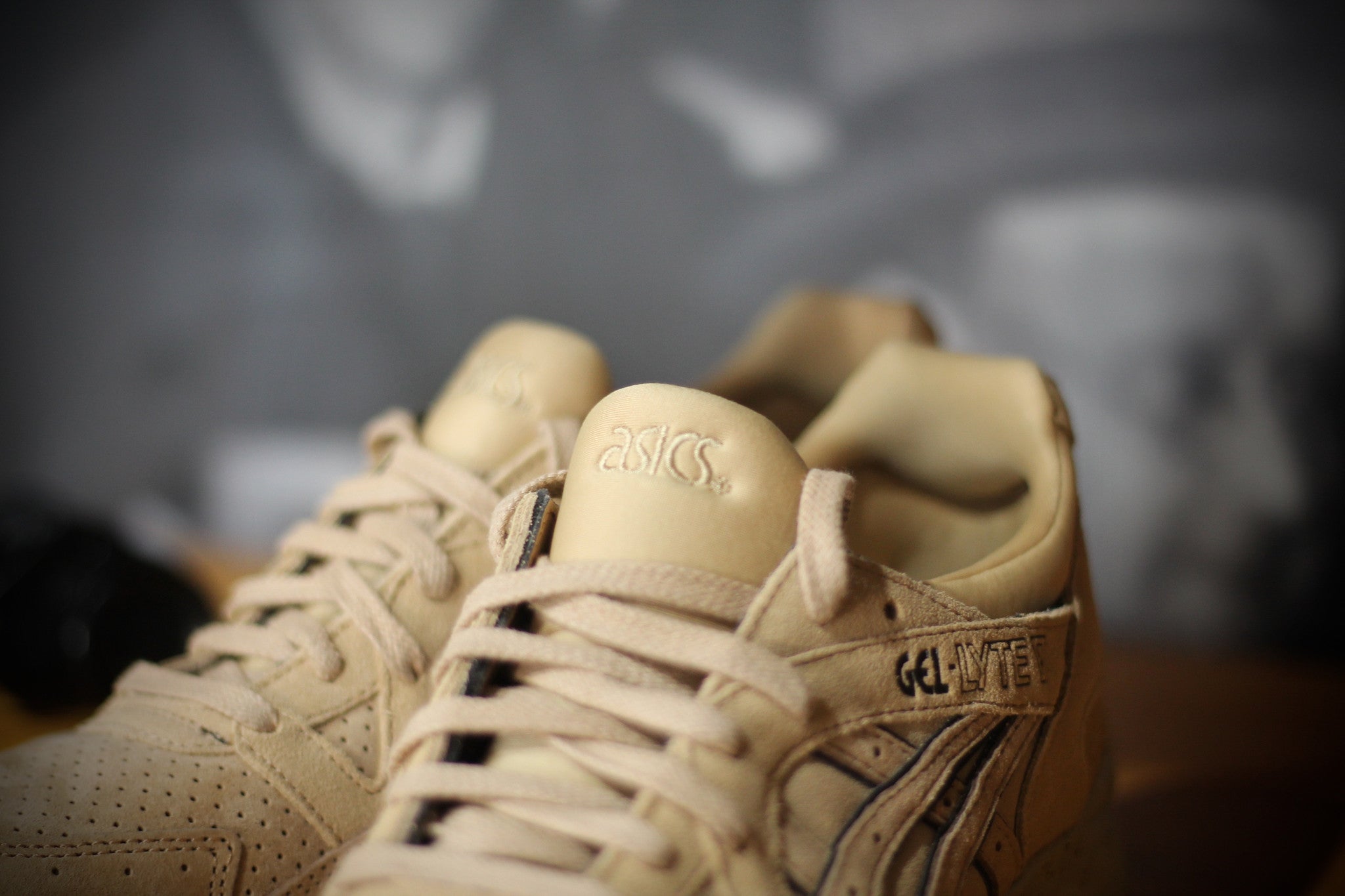 ASICS GEL LYTE V X MONKEY TIME "SAND LAYER" H6H3K - thesneakerspy