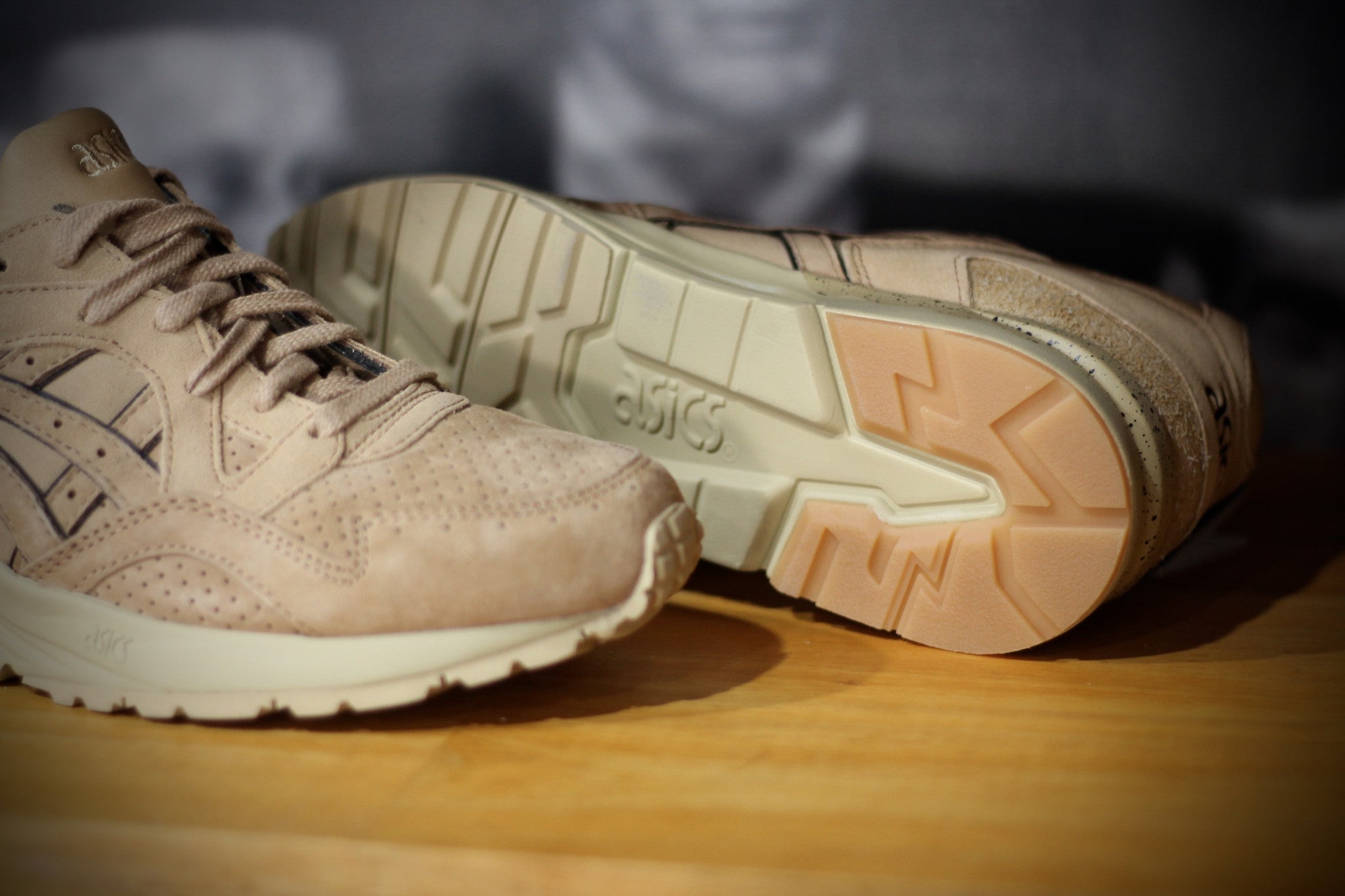 ASICS GEL LYTE V X MONKEY TIME "SAND LAYER" H6H3K - thesneakerspy