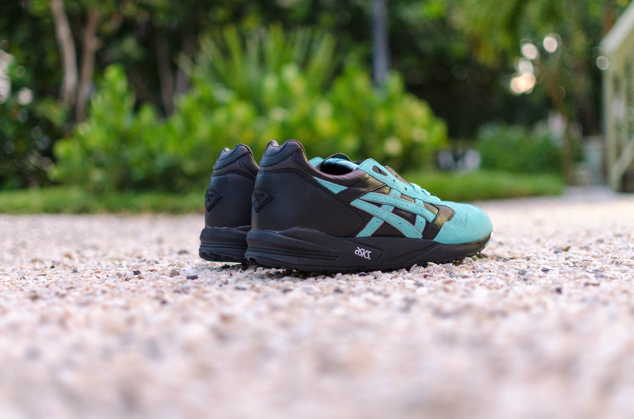 ASICS GEL SAGA X KITH X DIAMOND "BLACK TIFFANY" H50EK 9048 - thesneakerspy